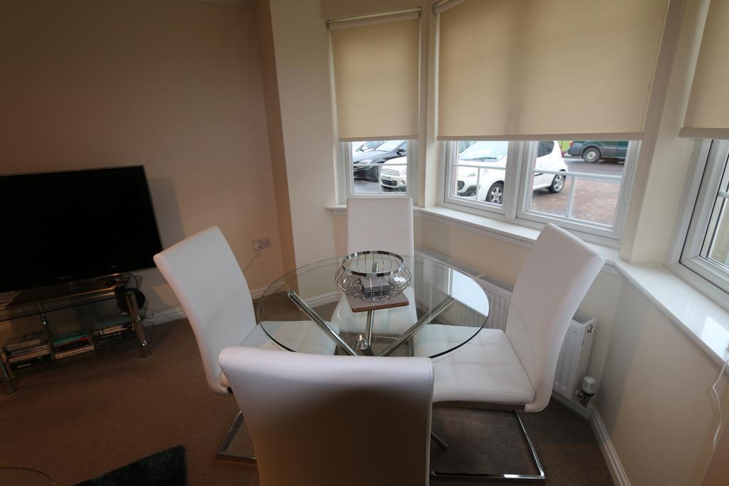 Dunfermline - Premium Two Bedroom Apartment - Kw Buitenkant foto